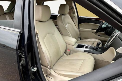 Used 2012 Cadillac SRX Luxury image 20