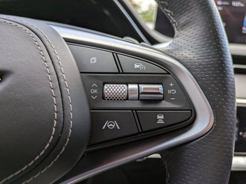 Certified 2023 Genesis GV70 2.5T w/ Sport Prestige Package image 24