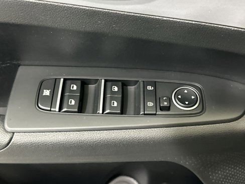 Used 2023 Kia Forte LXS image 16