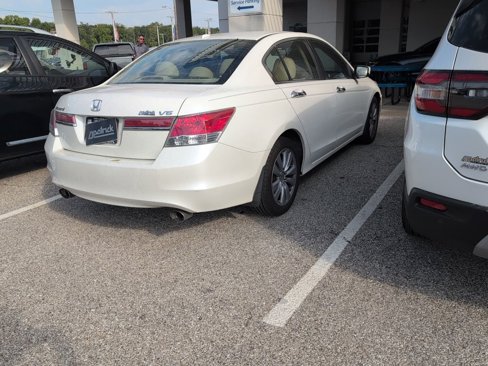 Used 2011 Honda Accord EX-L image 5