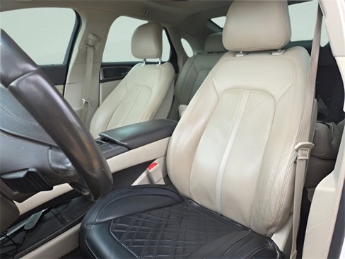 Used 2017 Lincoln MKZ Reserve w/ Technology Package image 12