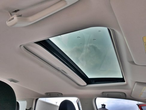 Used 2017 Mitsubishi Outlander SE image 15
