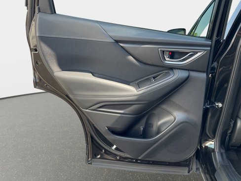 Used 2019 Subaru Forester Premium image 39