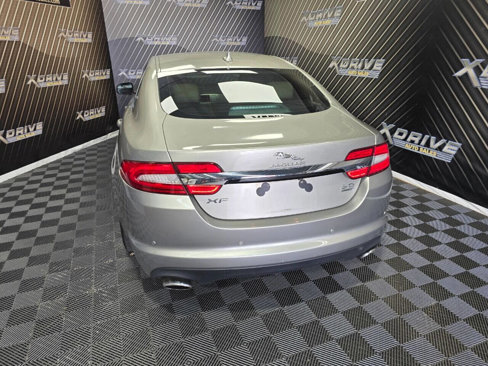 Used 2014 Jaguar XF 3.0 image 13