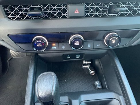 Used 2023 Honda Accord LX image 23