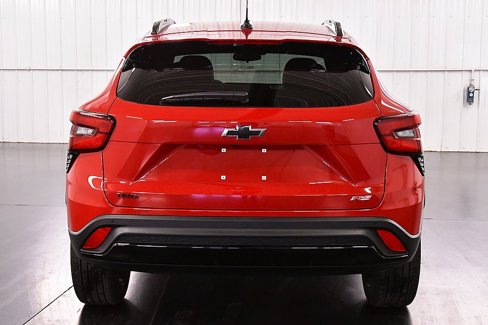 New 2026 Chevrolet Trax RS w/ Driver Confidence Package image 6