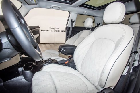 Used 2023 MINI Cooper SE image 14