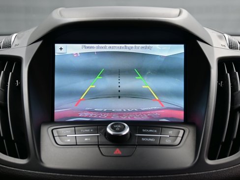 Used 2019 Ford Escape SEL image 18