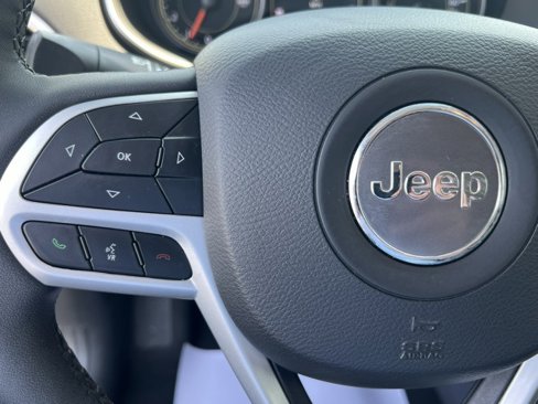 Used 2022 Jeep Cherokee Latitude image 12