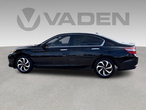 Used 2016 Honda Accord EX image 28