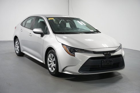Certified 2024 Toyota Corolla LE image 3