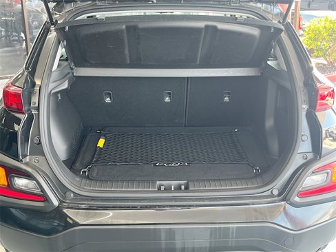 Used 2021 Hyundai Kona SE image 23