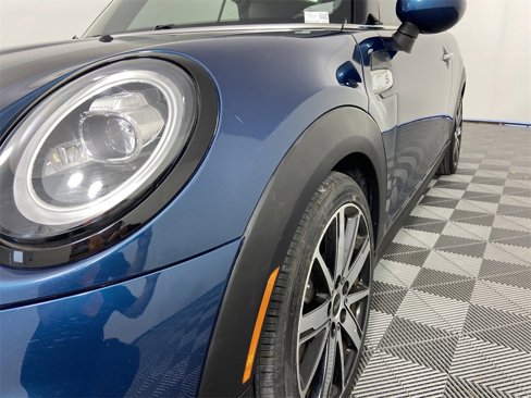 Used 2021 MINI Cooper S w/ Sidewalk Package image 11