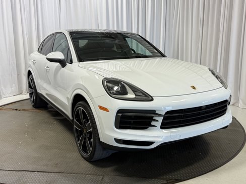 Certified 2022 Porsche Cayenne Coupe image 31