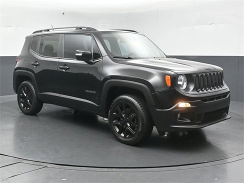 Used 2017 Jeep Renegade Altitude image 1