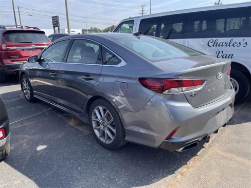 Used 2019 Hyundai Sonata Limited image 3