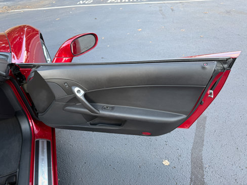 Used 2008 Chevrolet Corvette Coupe image 23
