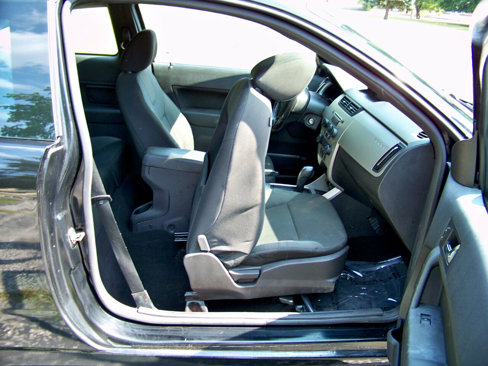 Used 2009 Ford Focus SES image 38