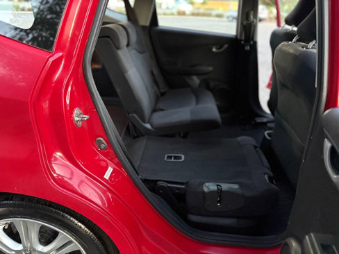 Used 2010 Honda Fit Sport image 16