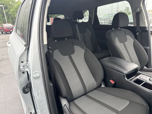 Used 2021 Kia Sorento LX image 26