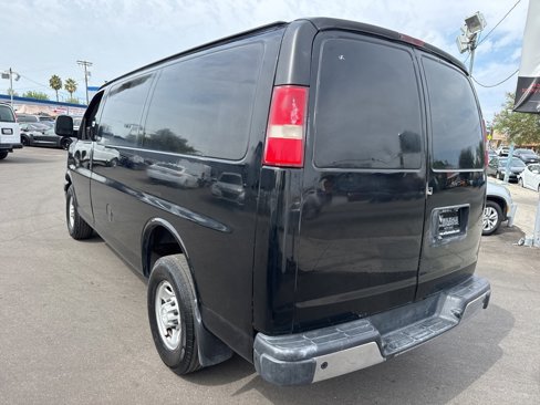 Used 2018 Chevrolet Express 2500 w/ Driver Convenience Package image 3