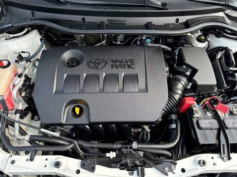 Used 2017 Toyota Corolla iM image 23
