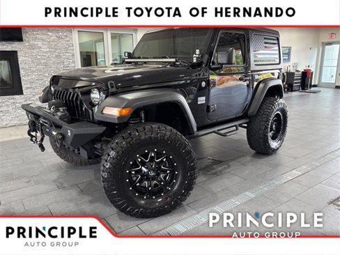 Used 2018 Jeep Wrangler Sport image 1