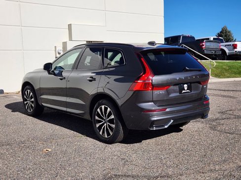 Certified 2025 Volvo XC60 B5 Plus image 5