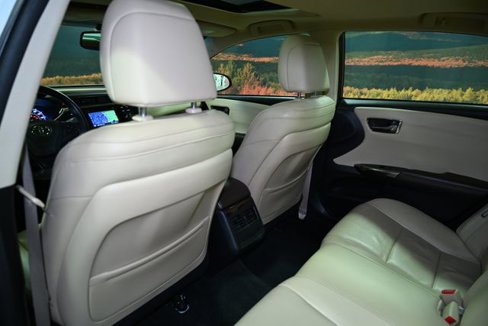 Used 2013 Toyota Avalon XLE Touring image 50