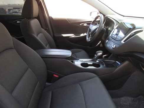 Used 2024 Chevrolet Malibu LT image 8