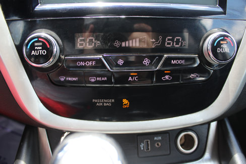 Used 2018 Nissan Murano SV w/ Premium Package image 29