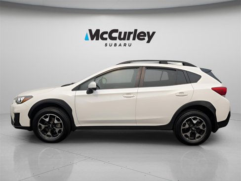 Used 2019 Subaru Crosstrek 2.0i Premium image 2