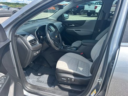 Used 2023 Chevrolet Equinox LT image 9
