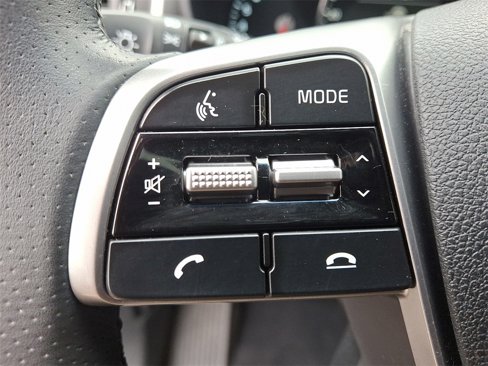Used 2019 Kia Sorento SX image 21