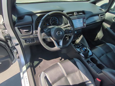 Used 2022 Nissan Leaf SL Plus image 16