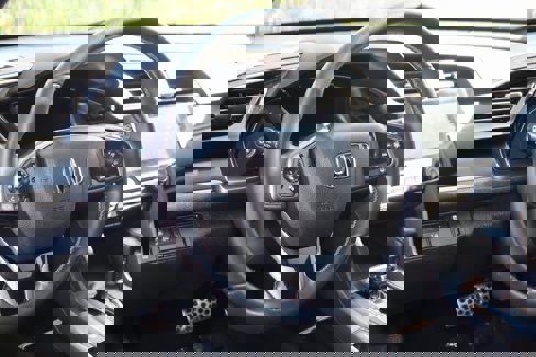 Used 2020 Honda Civic Sport Touring image 6