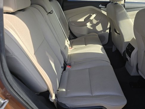 Used 2017 Ford Escape SE image 24