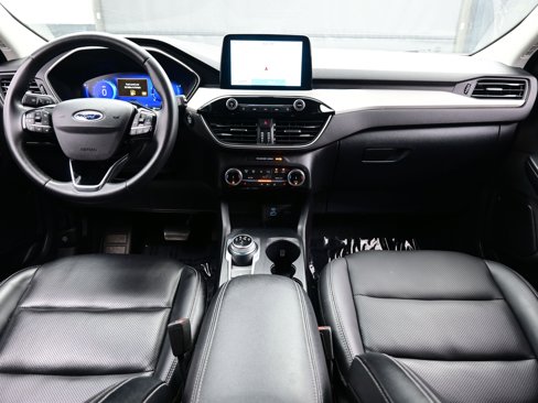 Used 2022 Ford Escape SEL w/ Technology Package image 18
