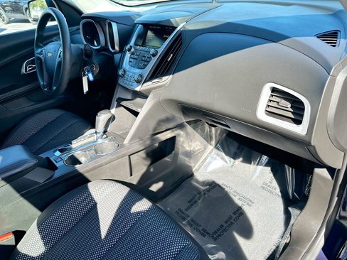 Used 2017 Chevrolet Equinox LS image 26