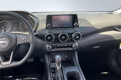New 2025 Nissan Sentra S image 7