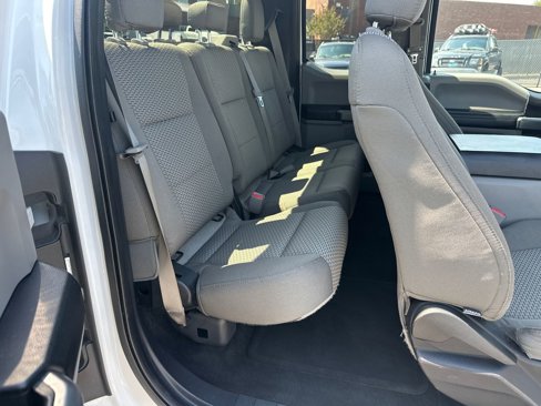 Used 2015 Ford F150 XLT image 15
