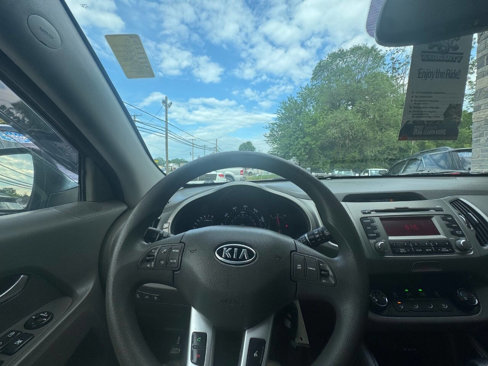 Used 2011 Kia Sportage LX w/ Convenience Pkg image 29