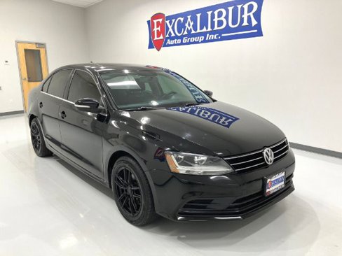Used 2017 Volkswagen Jetta SE image 10