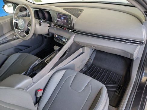 Used 2021 Hyundai Elantra SEL image 10