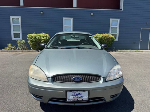 Used 2006 Ford Taurus SE image 9