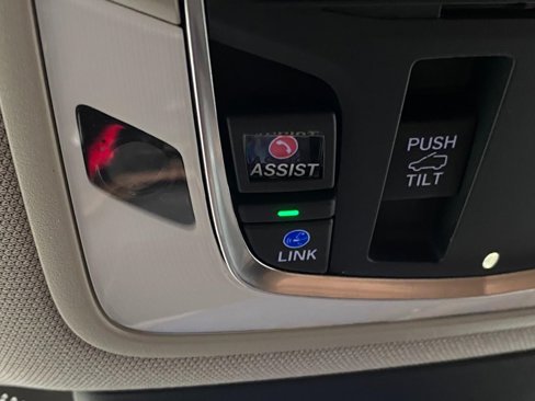 Used 2023 Acura MDX SH-AWD w/ Technology Package image 31
