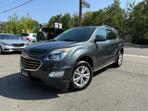 Used 2017 Chevrolet Equinox LT image 3
