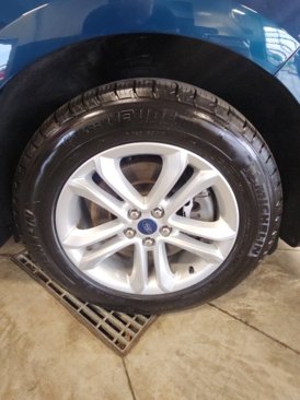 Used 2020 Ford Edge SEL w/ Convenience Package image 41