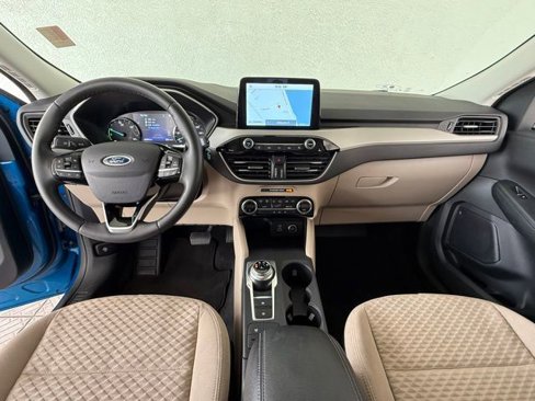 Used 2021 Ford Escape SE w/ Convenience Package image 9
