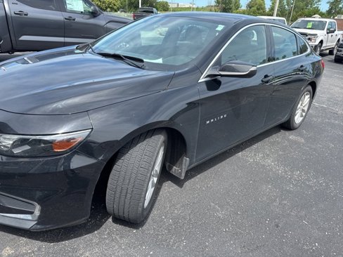 Used 2016 Chevrolet Malibu LT image 3